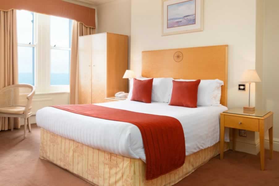 What To Consider When Choosing A Hotel Llandudno