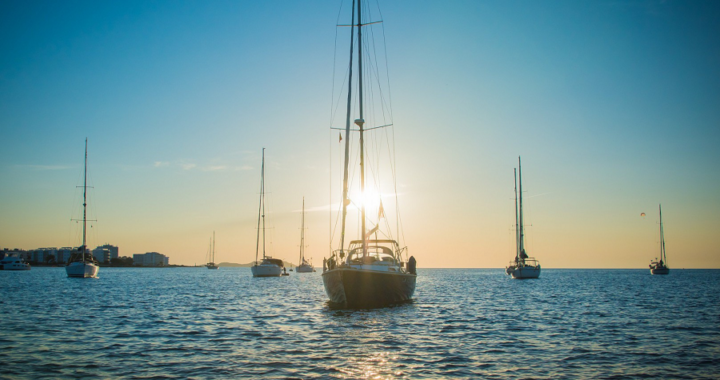 How to sail in beautiful Spain
