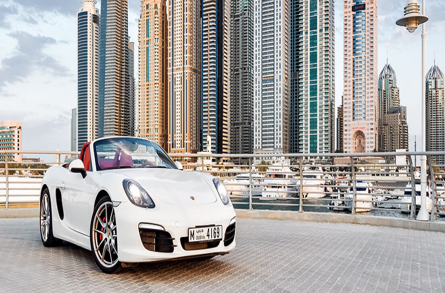 Why Opt for a Car Rental Service When in Dubai?