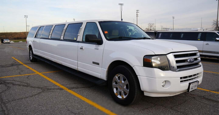 How Early Should You Book a Toronto Wedding Limousine